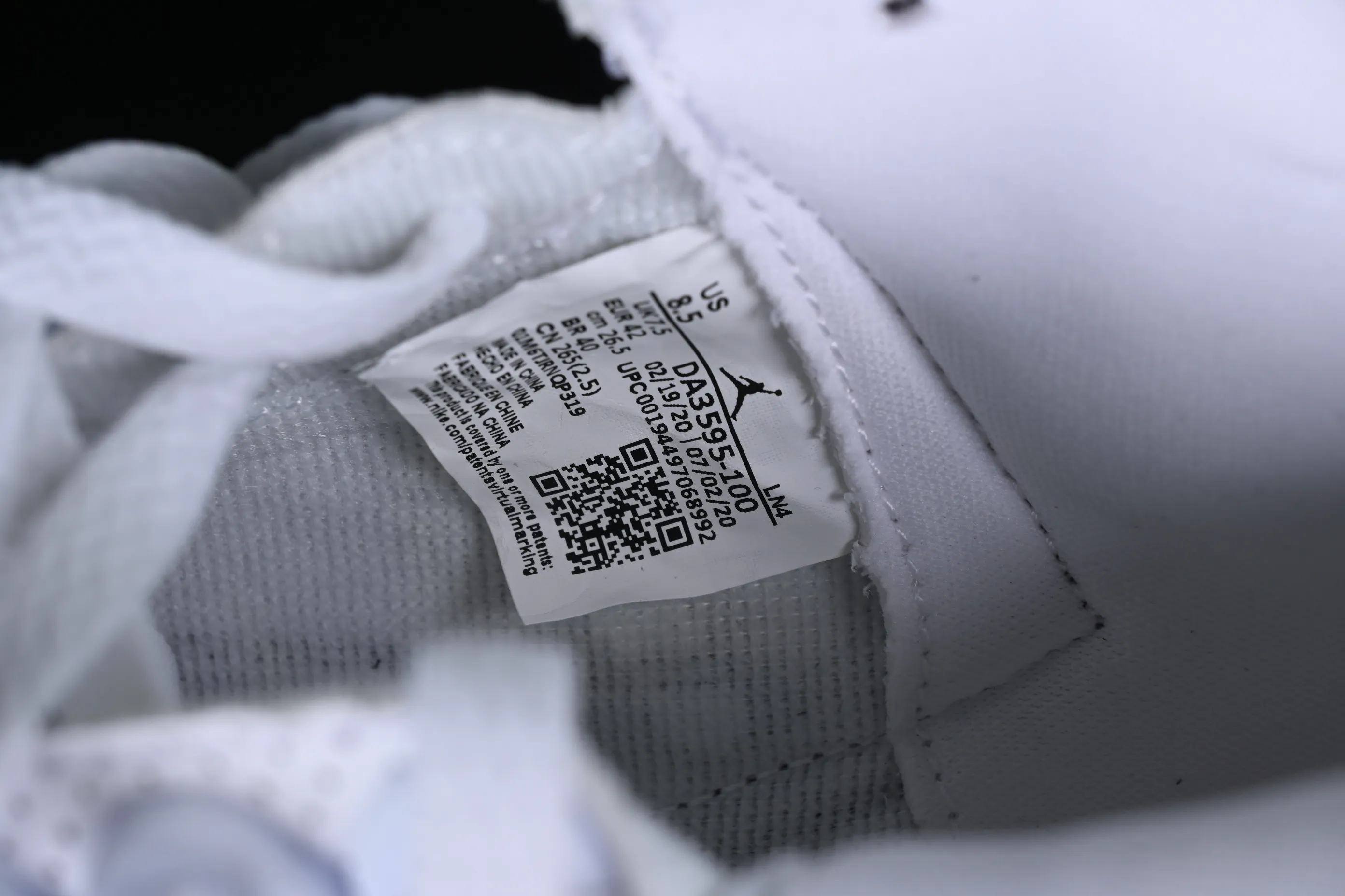 All categories Air Jordan Jordan series basketball shoes Air Jordan 3 Fragment Design x Air Jordan 3 AJ3 Joe 3 heel oxidized version Hiroshi Fujiwara co-branded DA3595-100